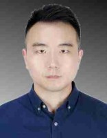 严宇 照片
