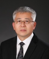 袁坚 照片