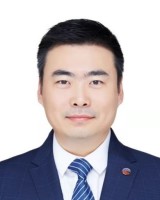 赵明 照片