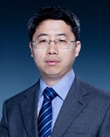 赵乾 照片
