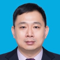 郝霄鹏 照片