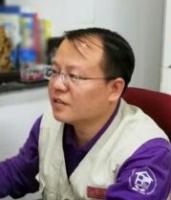 徐荣吉 照片