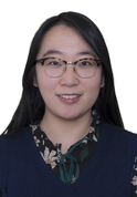 杨真 照片