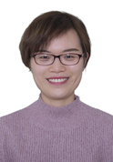 杨雪 照片