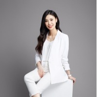 曾路遥 照片