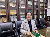 陈建美 照片