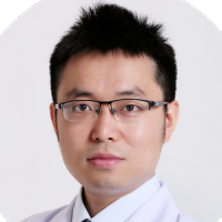 陈亿 照片