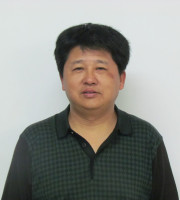 杨超英 照片