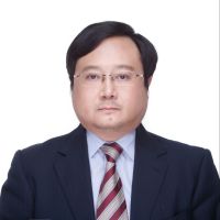 顾新 照片