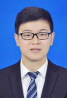 霍仁龙 照片