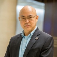 黄震 照片