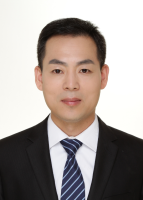 刘建锋 照片