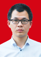 刘恩龙 照片