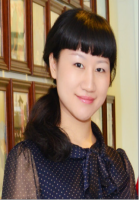 李卡 照片