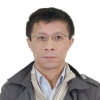 李昆 照片