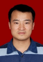 李贻伟 照片