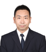林义 照片