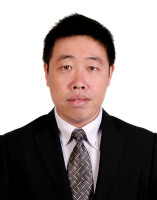 梁学栋 照片