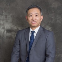 罗骏 照片