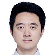 李宇 照片