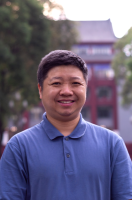 秦久福 照片
