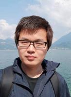 史明明 照片