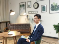 妥佳宁 照片