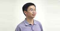 王仲万 照片