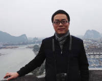 王雅博 照片