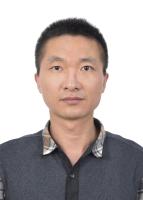 杨天恩 照片