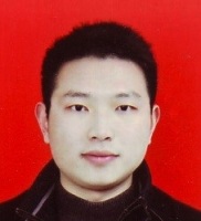 杨进 照片
