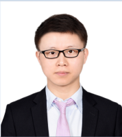 余跃 照片