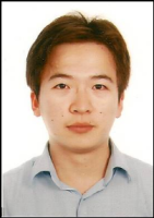 詹宇 照片
