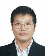 何强 照片