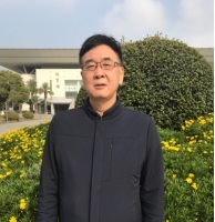 郭宏 照片