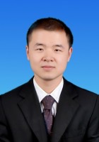 黄华 照片