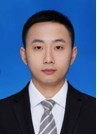 李俊 照片