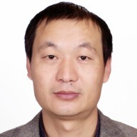 林达 照片