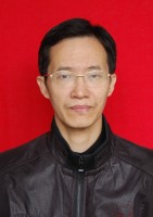 易春 照片