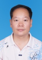 张楷正 照片