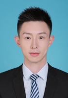 李杨 照片