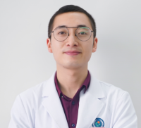 程邵龙 照片