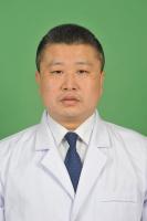 何鹏 照片