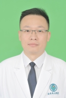 贾鹏 照片