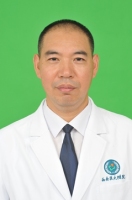 康建平 照片