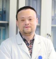 刘庆 照片