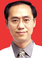 李廷富 照片