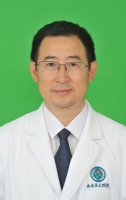 李忠 照片