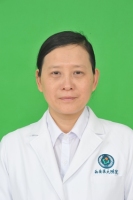 万沁 照片