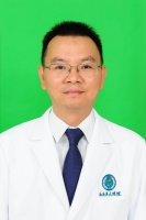 周翔宇 照片